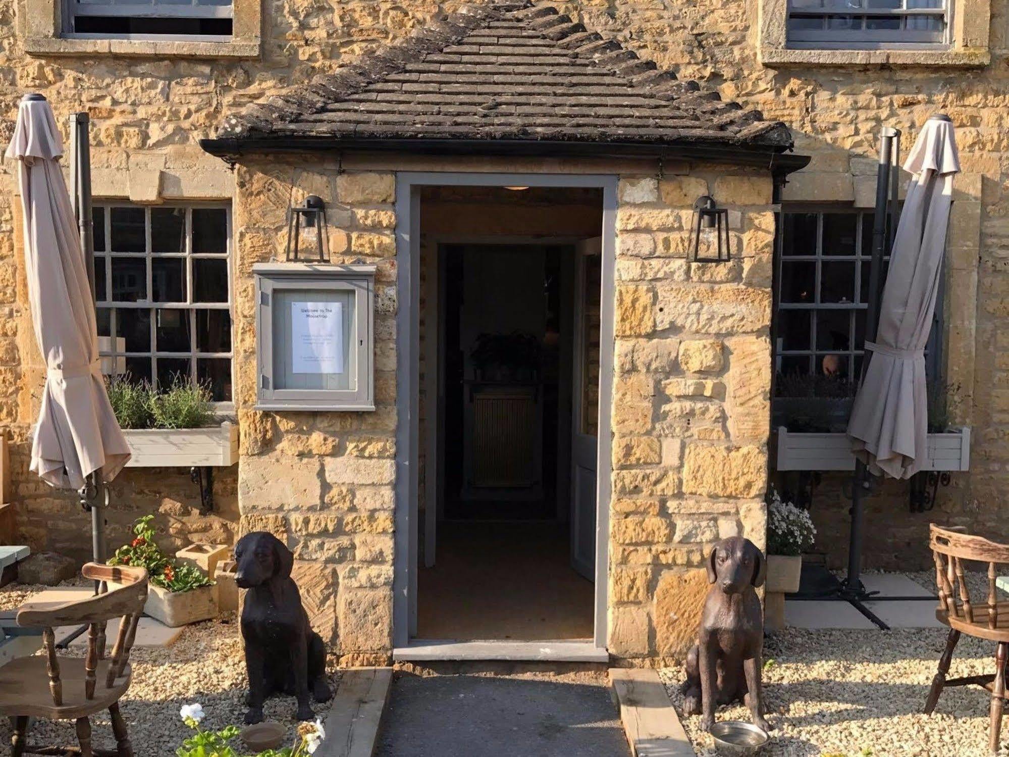 The Mousetrap Inn Bourton-on-the-Water ภายนอก รูปภาพ